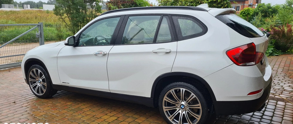 BMW X1 cena 55600 przebieg: 104000, rok produkcji 2012 z Kielce małe 562